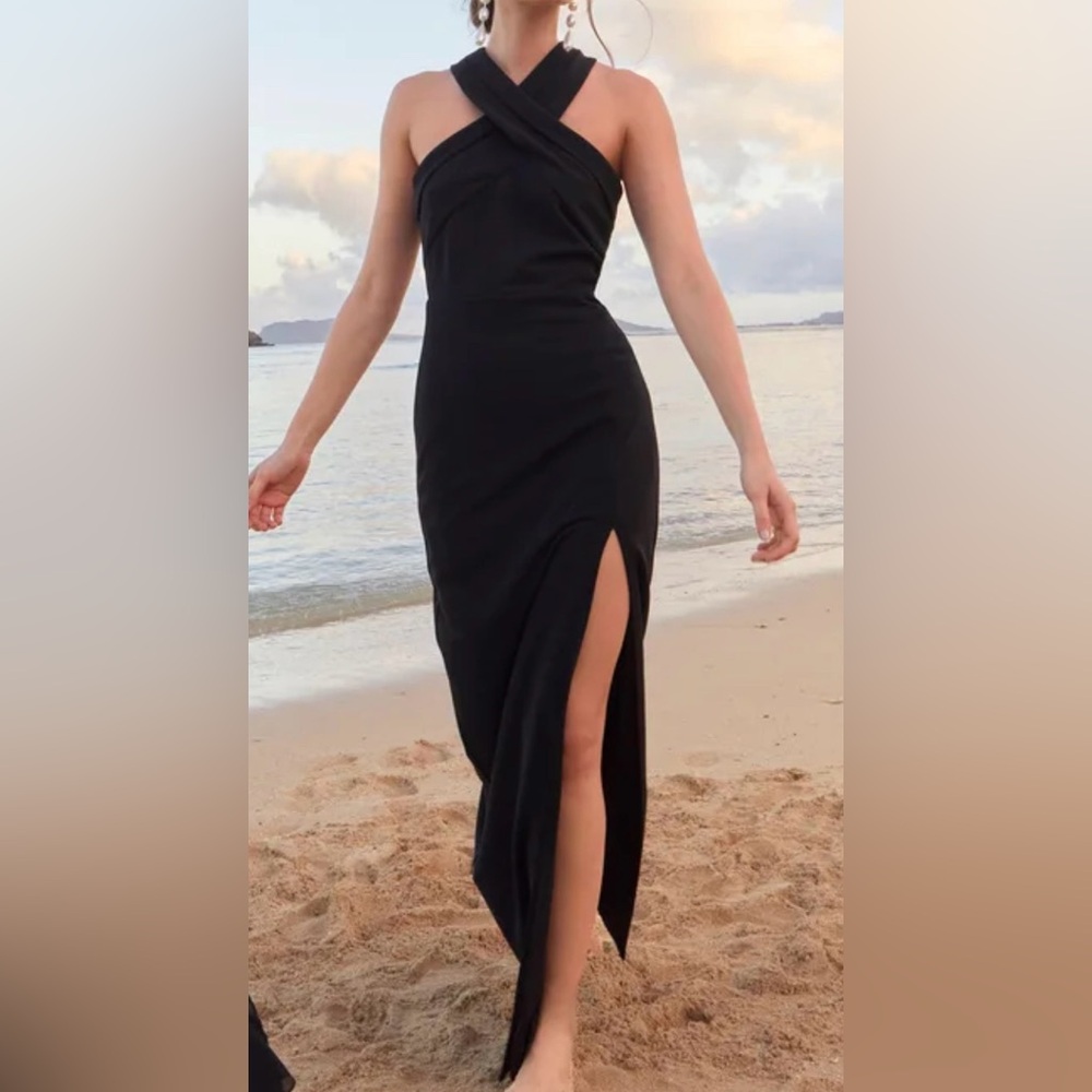 Elegant Black Halter Maxi Dress